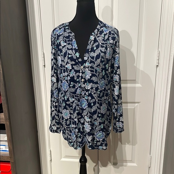 Old Navy Tops - Old Navy Blue and White Long Sleeve Blouse (B)